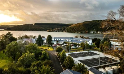 VR Rotorua Lake Resort