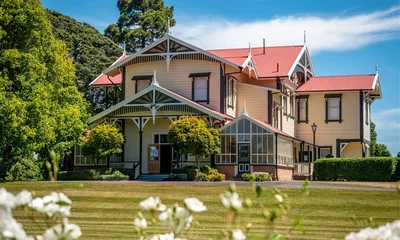 Caccia Birch House