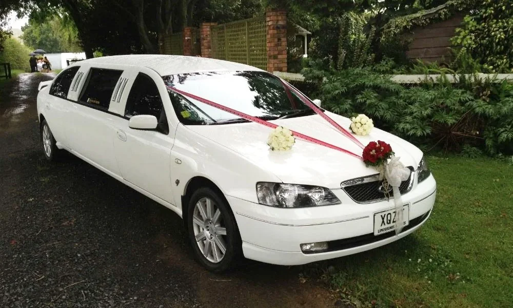 Xquizit Limousines and Tours