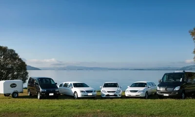 Xquizit Limousines and Tours