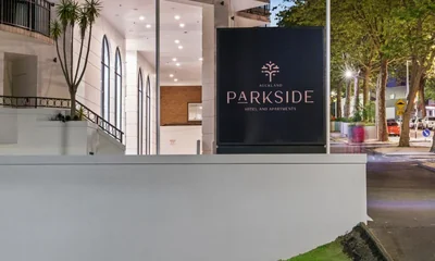 Parkside Hotel & Apartments