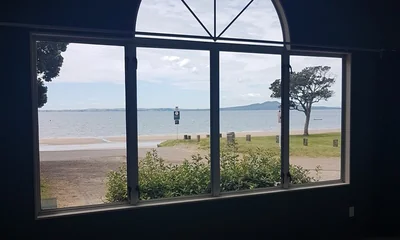 Browns Bay Marine Centre