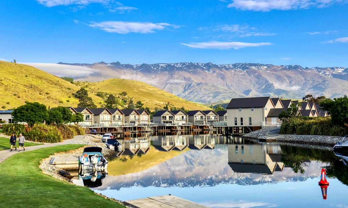 Marsden Lake Resort Central Otago