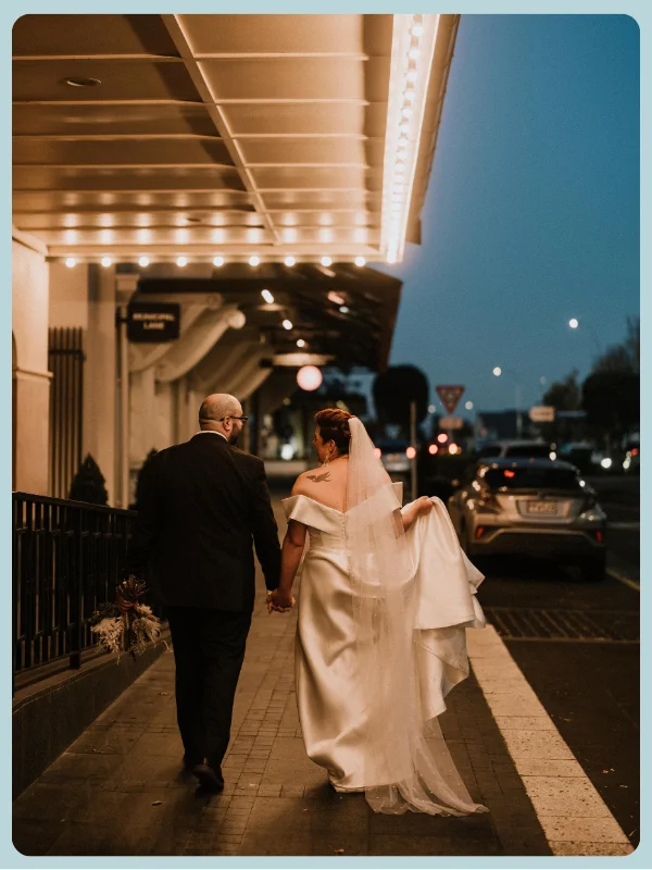 toitoi weddings in assembly ballroom portrait 6