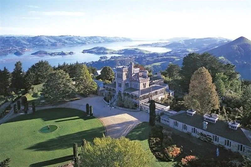Larnach Castle