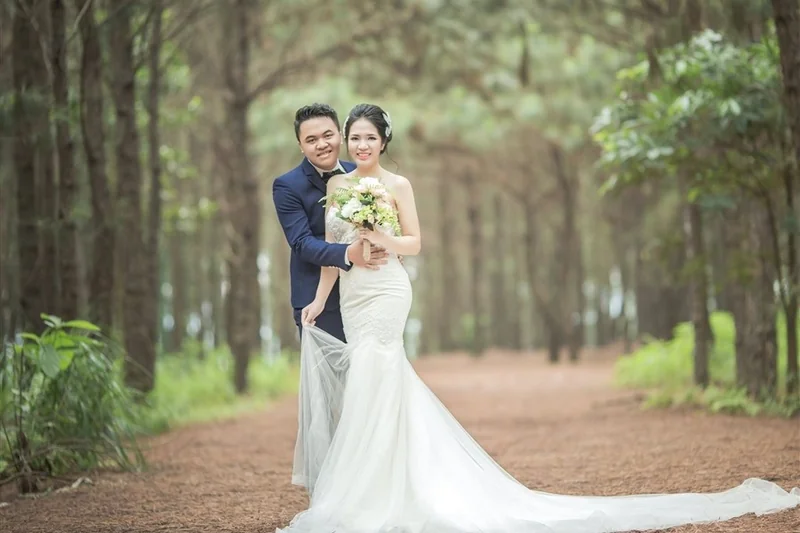 Elopement weddings