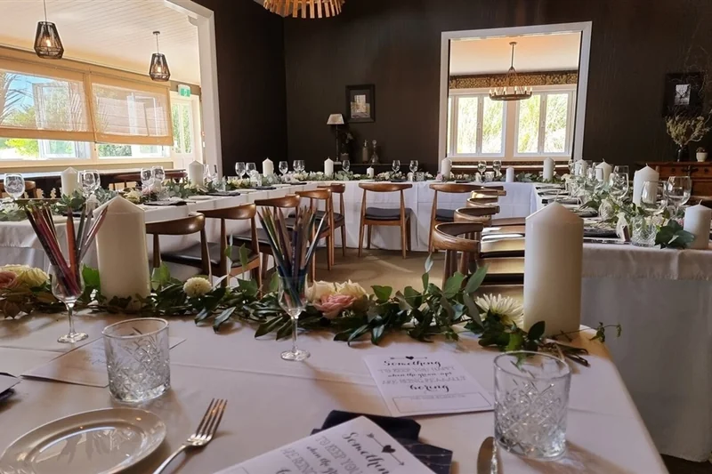 Woodhouse Mountain Lodge